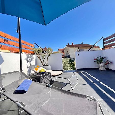 Holiday Apartment Dominik Pula Exterior photo