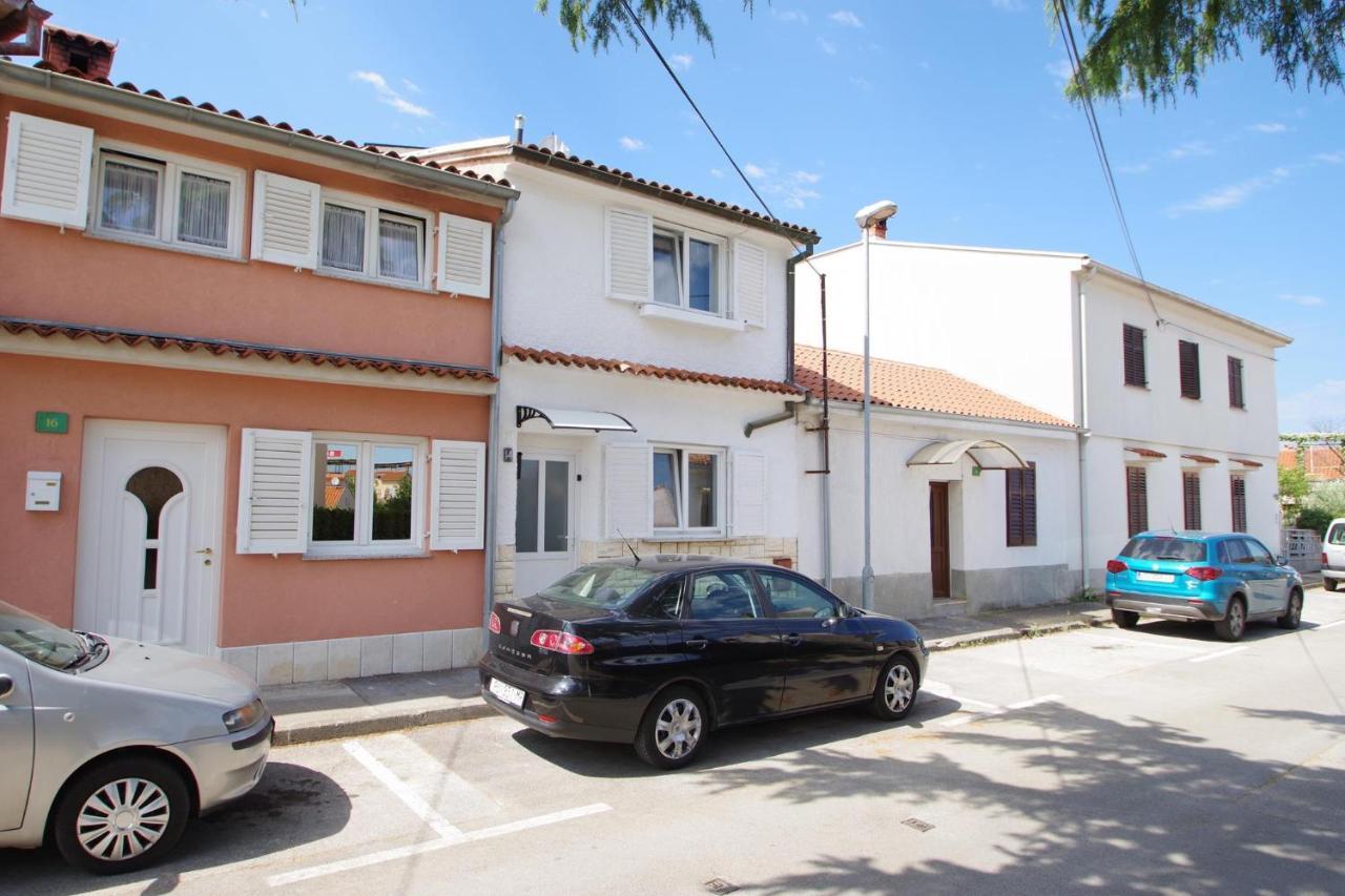 Holiday Apartment Dominik Pula Exterior photo